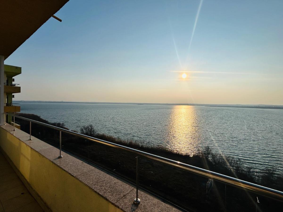 Catalina Summerland Apartaments Mamaia Nord Екстер'єр фото