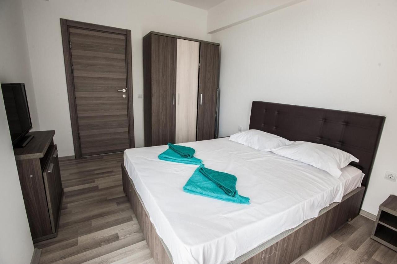 Catalina Summerland Apartaments Mamaia Nord Екстер'єр фото