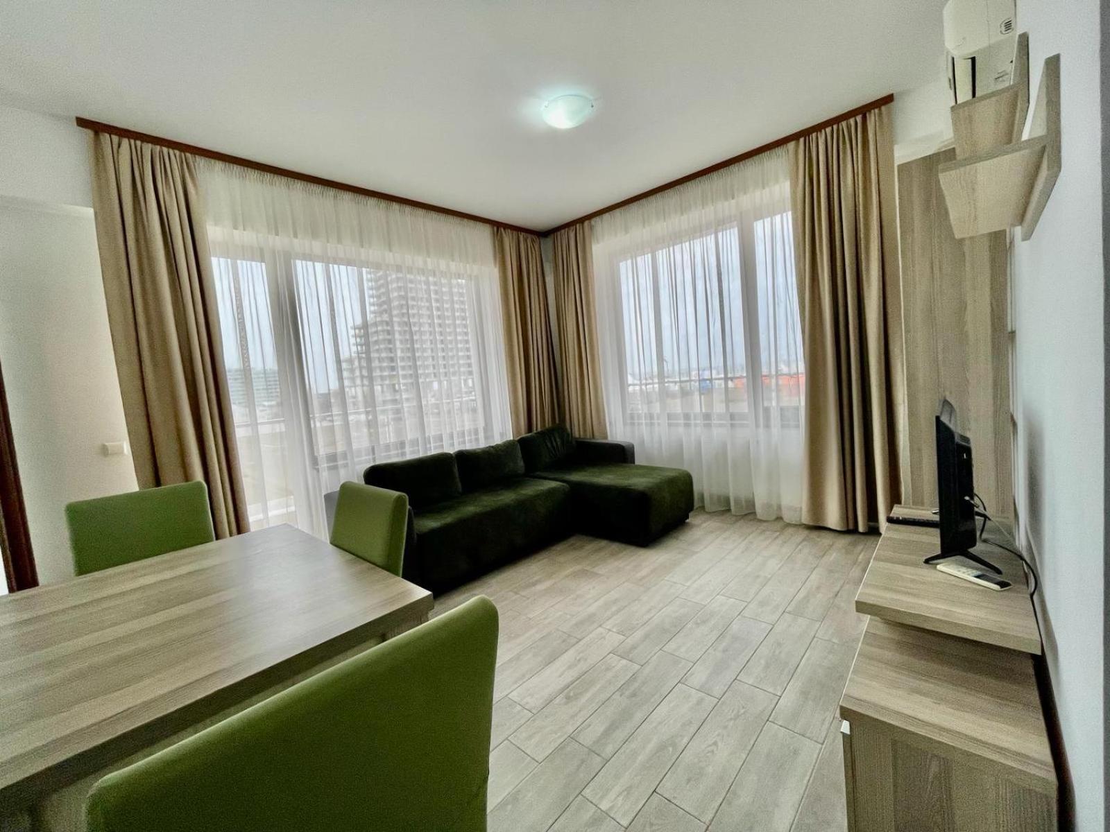 Catalina Summerland Apartaments Mamaia Nord Екстер'єр фото